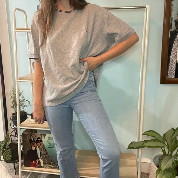 Tommy Hilfiger Tee - Picture 6 of 8